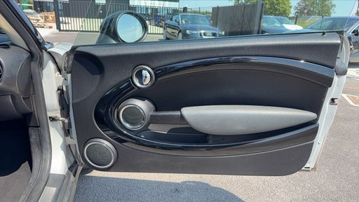 Mini Mini 1.6 Cooper S 184 Steptronic6 - Pack Chili – 2012 – 156249 km – Essence – Boîte Automatique — photo 33