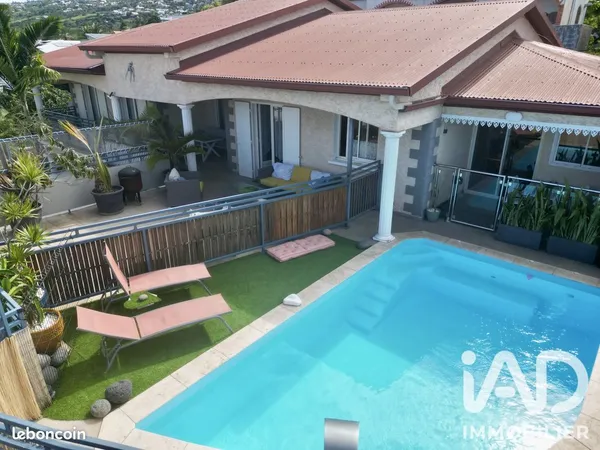 Villa 7 pièces 276 m²