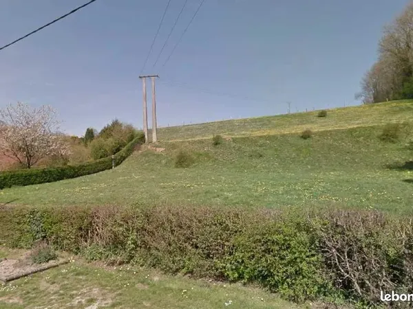 Terrain 910 m² TROISVAUX Belval