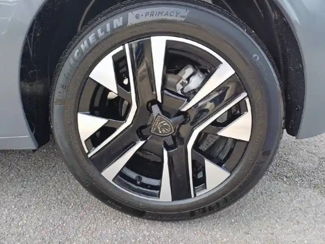 Peugeot 208 hybrid 110 ch e-dcs6 — photo 53