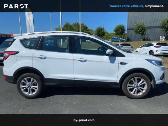 Ford Kuga 1.5 flexifuel-e85 150ch stop&amp;start titanium 4x2 euro6.2 — photo 6