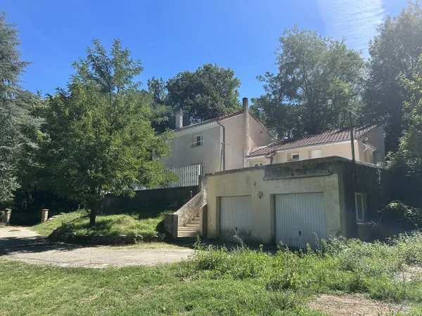 DIEULEFIT - Maison T4 de 89 m² - 3 chambres