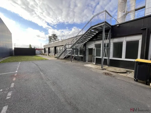 Bureaux 350 m²