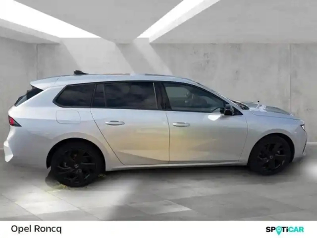 Opel Astra sports tourer 1.2 turbo 130ch gs bva8 — photo 4