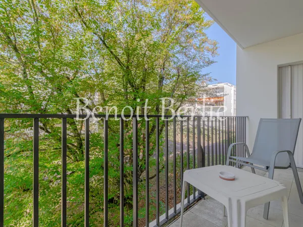 Gradignan - T4 lumineux avec 2 balcons et parking