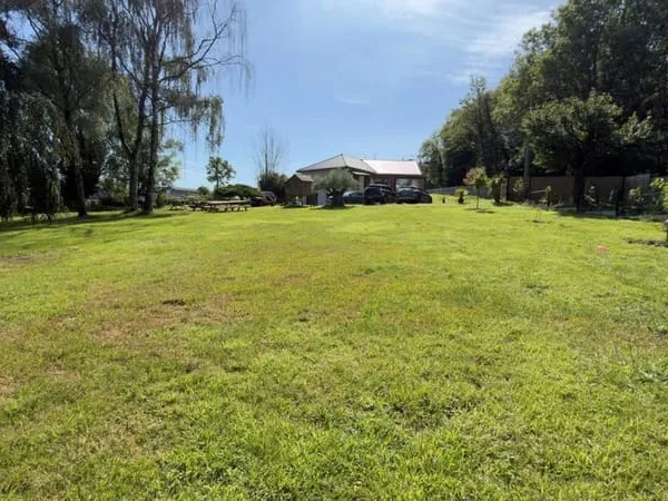 Villa individuelle 4 chambres bâtie sur 3250 m²