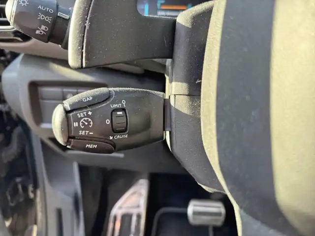 Citroën C5 Aircross hybride rechargeable 225 s&amp;s e-eat8 — photo 15