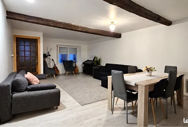 ✨Nouveauté à la vente en exclusivité ✨Maison de village à PEXIORA, 4 CH, surface au sol de 180 m2. D