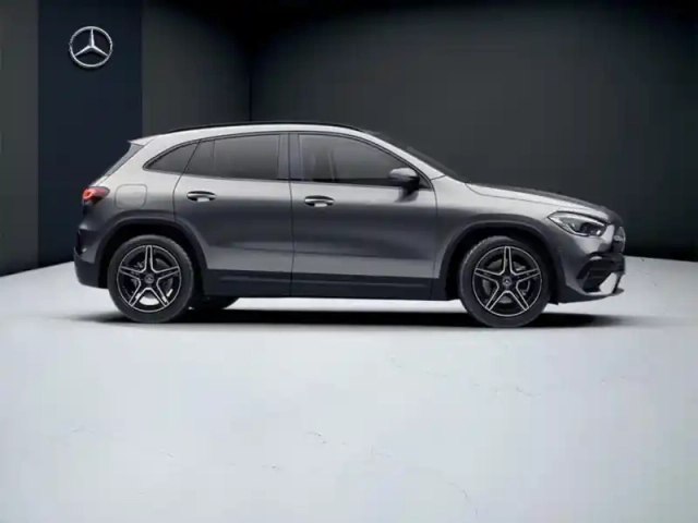 Mercedes Gla 250 e amg line — photo 14