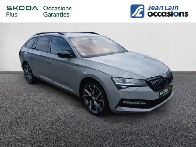 Skoda Superb combi 1.4 tsi phev 218 ch dsg6 — photo 10