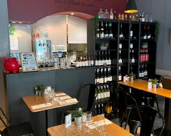 Restaurant Nice Ouest - Extraction - Bail 2035 - Faible loyer