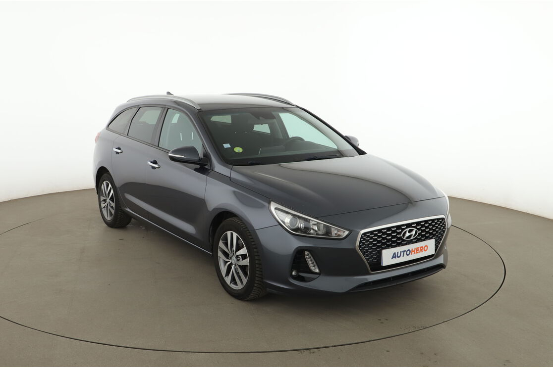 Hyundai i30 SW 1.6 CRDi — photo 7