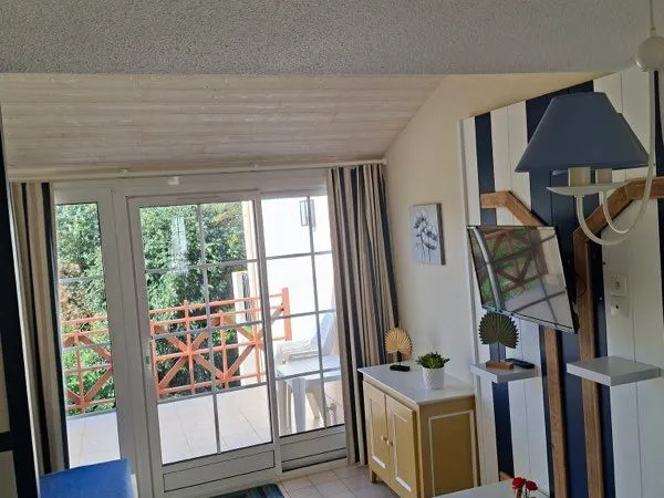 Appartement 21 m2 4 bracelets piscine