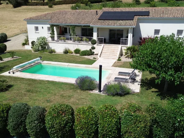 Emplacement rare proche de Marmande