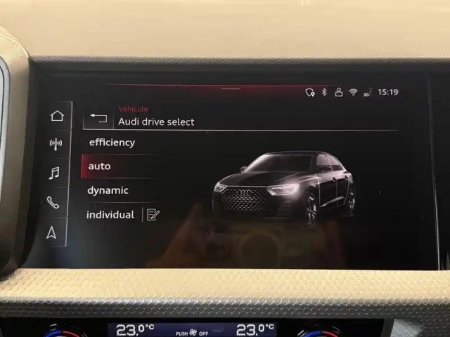 Audi A1 sportback 35 tfsi 150 ch s tronic 7 — photo 21