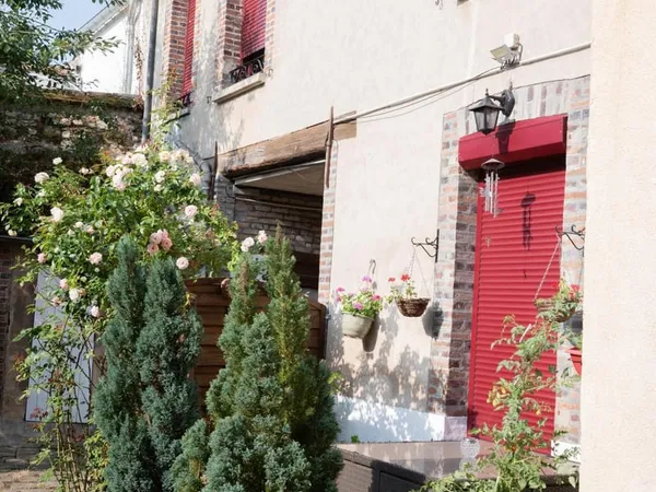 Maison Individuelle à Fort Potentiel - Idéal Famille ou Investisseurs