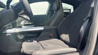 Mercedes Cla 200 163+30ch AMG Line 8G-eDCT — photo 9