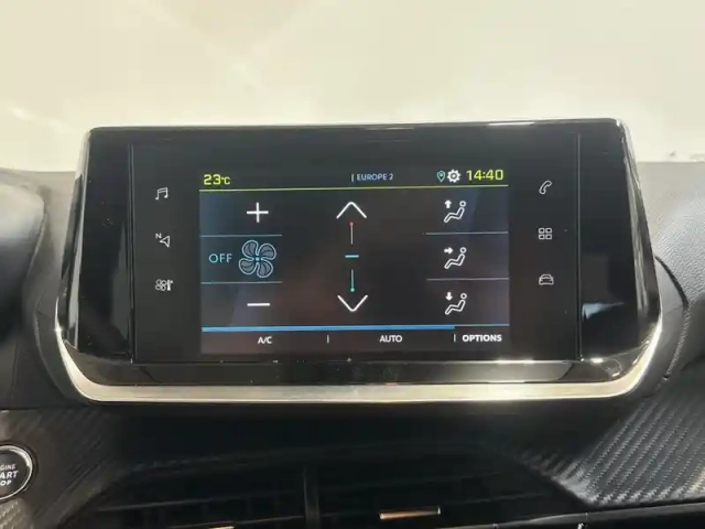 Peugeot 208 e- 136ch active — photo 14