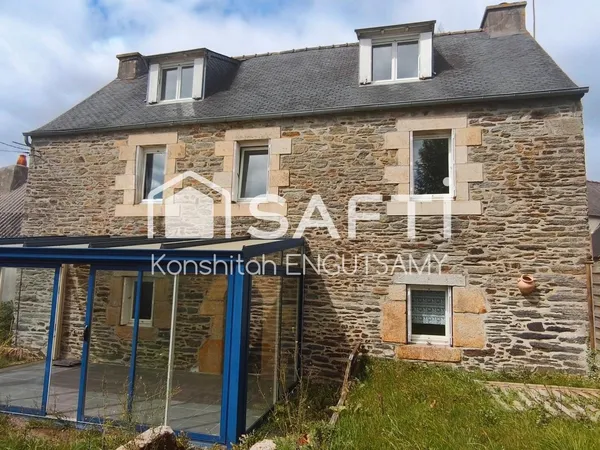 Maison de ville 123 m² , 4 chambres, petit jardin
