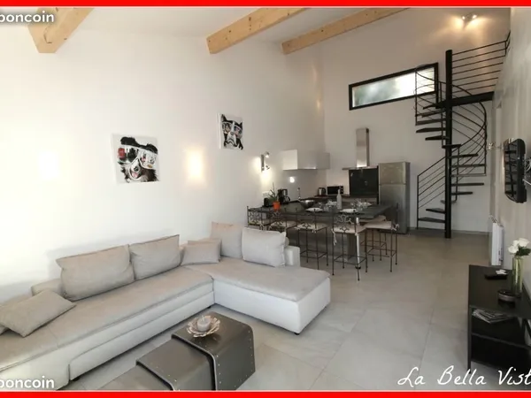 Location meublée dans propriété privée avec parking privé