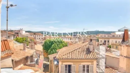Appartement 4 pièces 121 m²