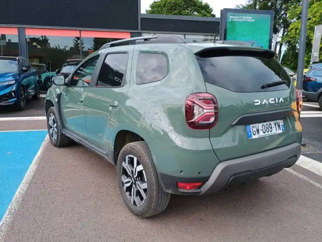 Dacia Duster eco-g 100 4x2 — photo 2