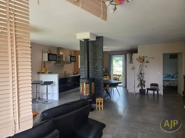 Maison 6 pièces 150 m²