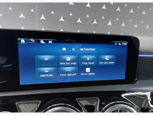 Mercedes Classe A 250 e hybrid eq amg line — photo 15