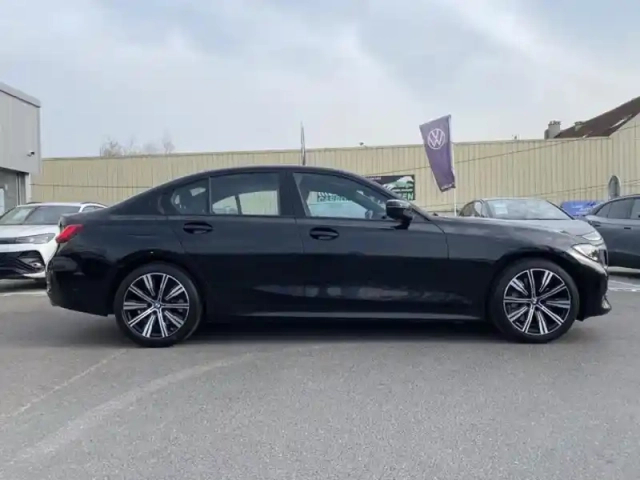 Bmw Serie 3 série 3 330ia xdrive 258ch edition sport 141g — photo 6