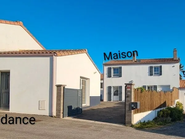 Maison familiale prête à vivre avec nombreux stockages
