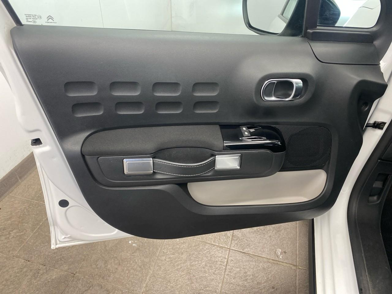 Citroën C3 societe puretech 83 bvm pro business r — photo 20