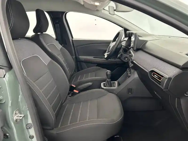 Dacia Sandero tce 90 — photo 31