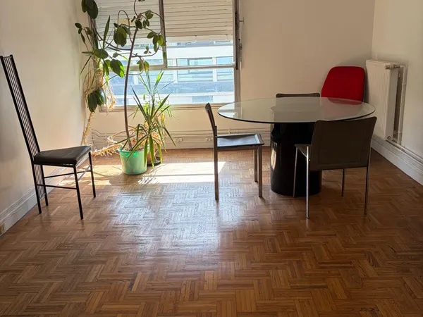Local / Bureau Paris 15ème idéal proffession libéral