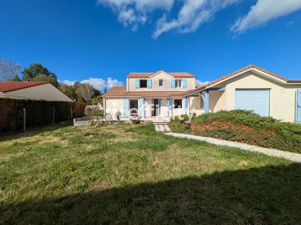 Maison 7 pièces 175 m²
