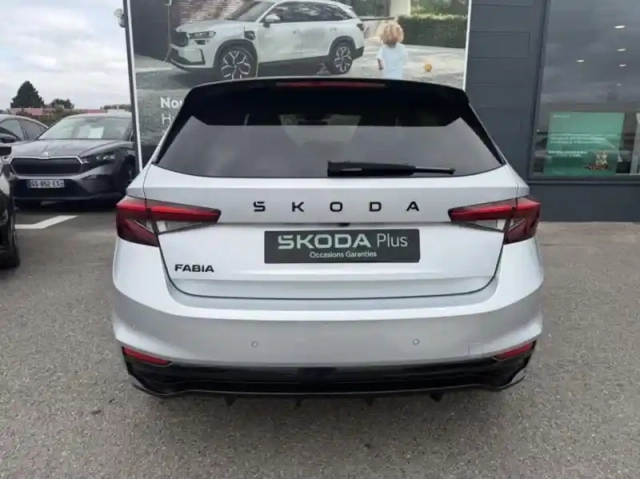 Skoda Fabia 1.0 tsi evo2 116ch monte carlo dsg7 — photo 6