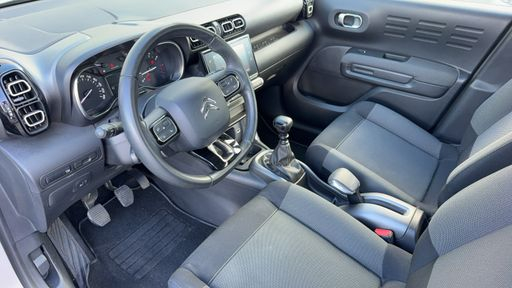 Citroen C3 Aircross 1.2 PureTech 110 - Shine – 2019 – 65417 km – Essence – Boîte Manuelle — photo 11
