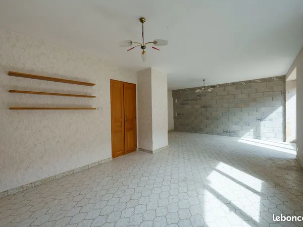 Appartement 2 pièces 56 m²