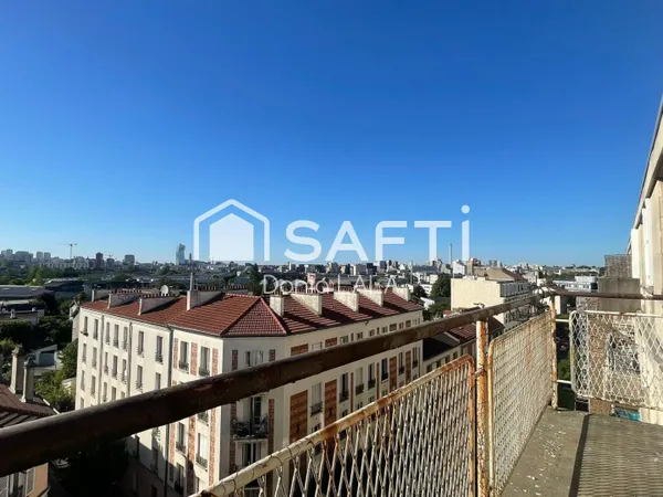 2 balcons et RER C à 3 min à pied