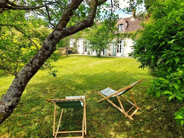 Vends maison 180m² 5 chambres dans un village avec école à 1h30 de Paris