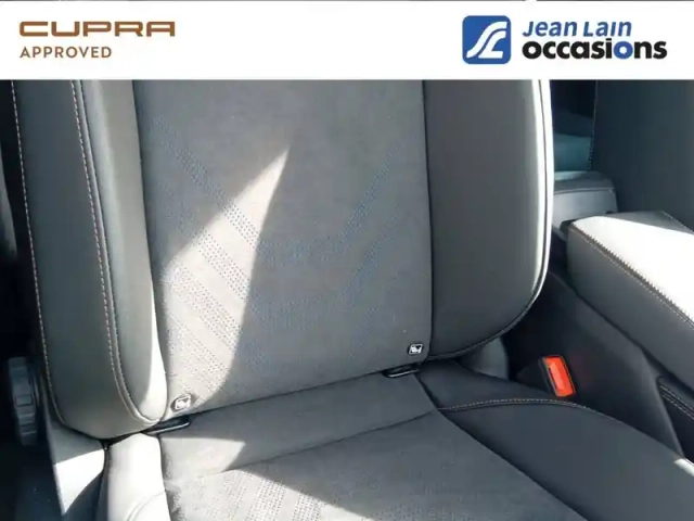 Cupra Leon sportstourer 1.5 etsi hybrid 150 ch dsg7 — photo 21