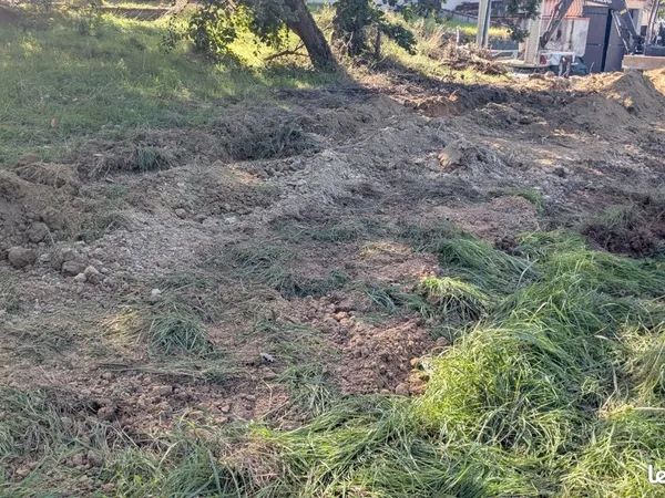 Vend terrain viabilisé 1280m2 a saint jean sans frais d'agence