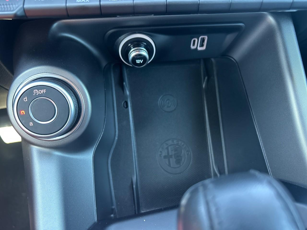 Alfa Romeo Tonale 1.5 hybrid 130ch sprint tct — photo 19