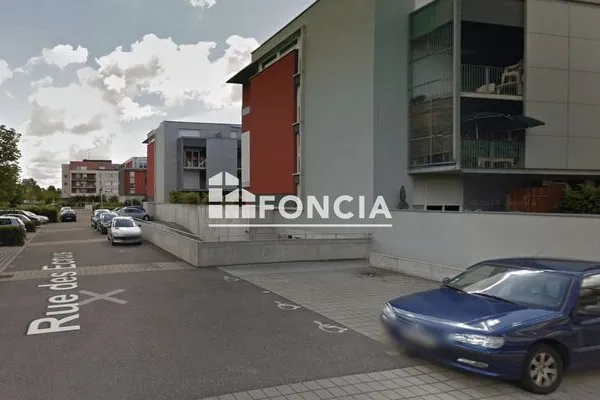 Parking 13 m²