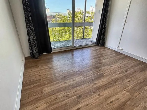 T4 meublé neuf 65 m² - 3 chambres + salon - terrasse, ascenseur - Villejean