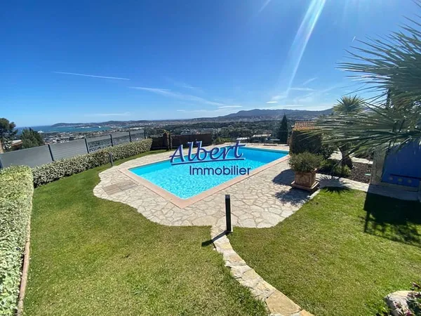 Villa Ollioules 6 pièce(s) 170 m2