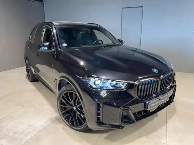 Bmw X5 xdrive50e 489ch m sport — photo 3