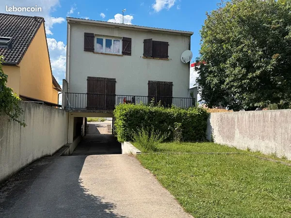 Studio 1 pièce 21 m²
