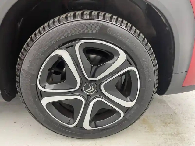 Citroën C3 Aircross bluehdi 120 s&amp;s eat6 — photo 18