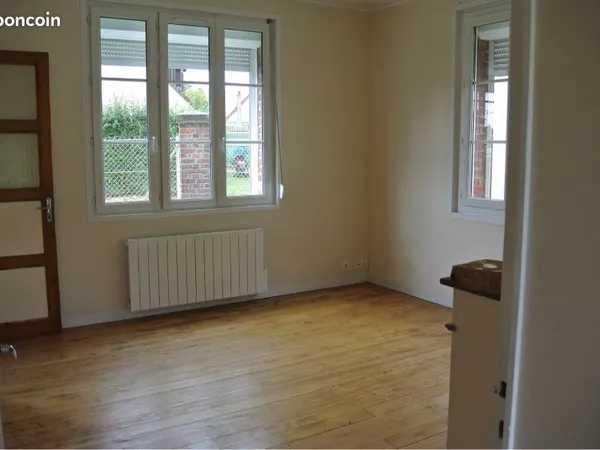 Maison située à 12 min au sud d'Amiens