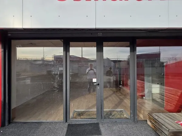 Local commercial